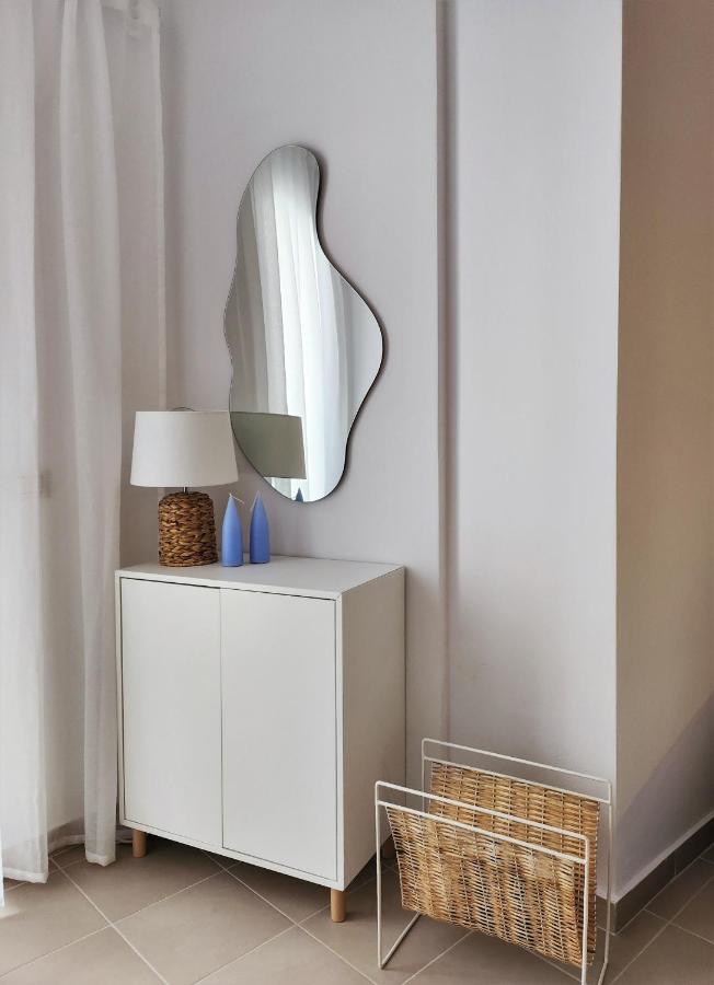 Elisos Studio Apartment Vlore Exterior photo